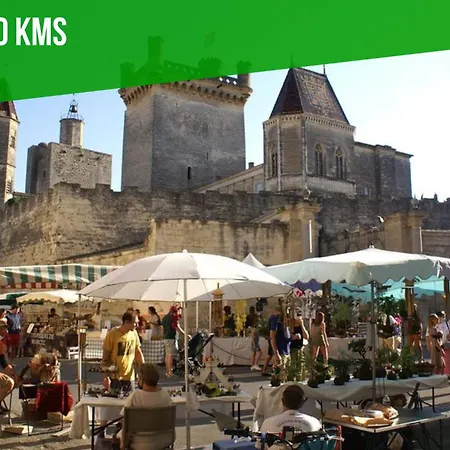 Andrea - Proche Theatres Et Place Des Corps Saints - Wifi Apartment *